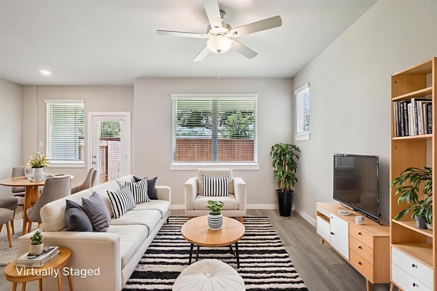 Building Photo - 17127 White Acer Way