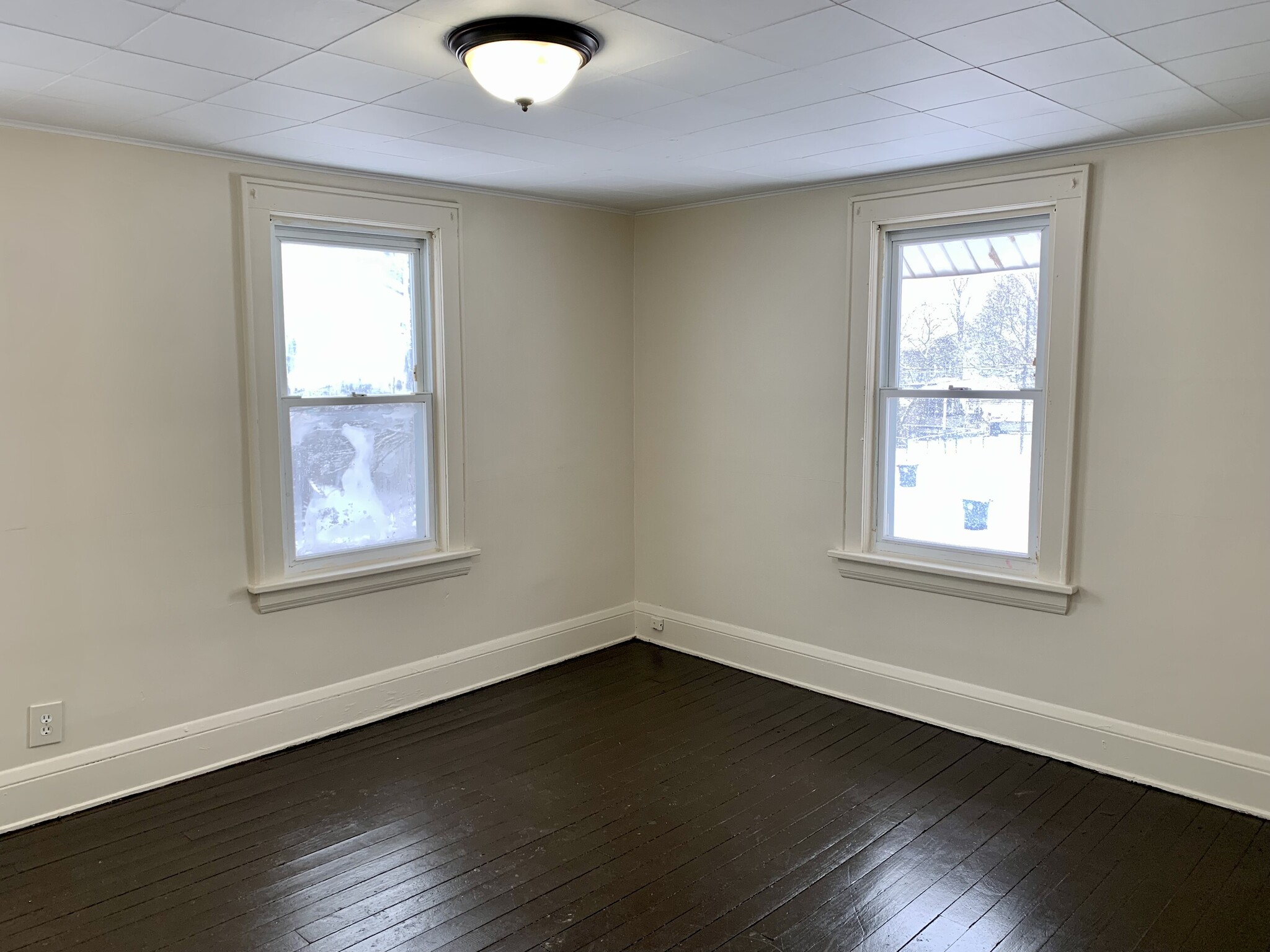 Building Photo - 1221 Girard St