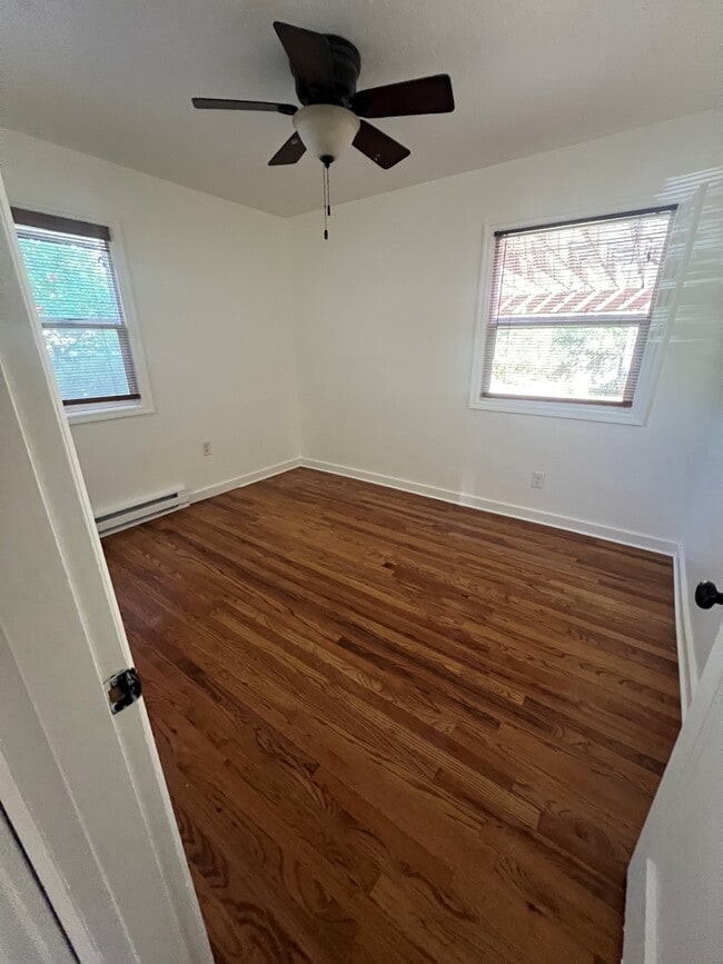 Second Bedroom - 1252 NW Milwaukee Ave
