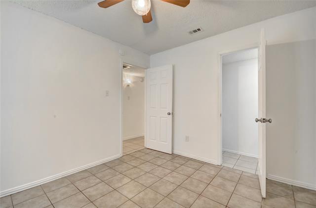 Building Photo - 1912 Bernice St