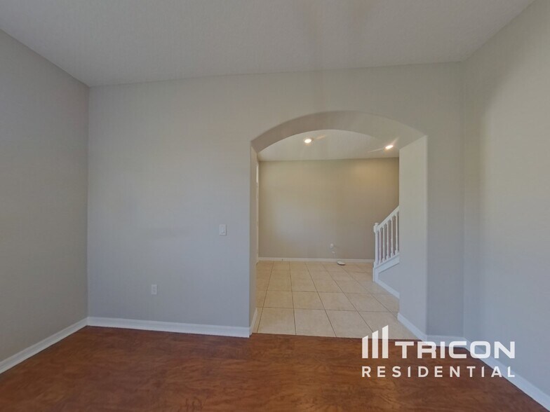 Building Photo - 33246 Irongate Dr