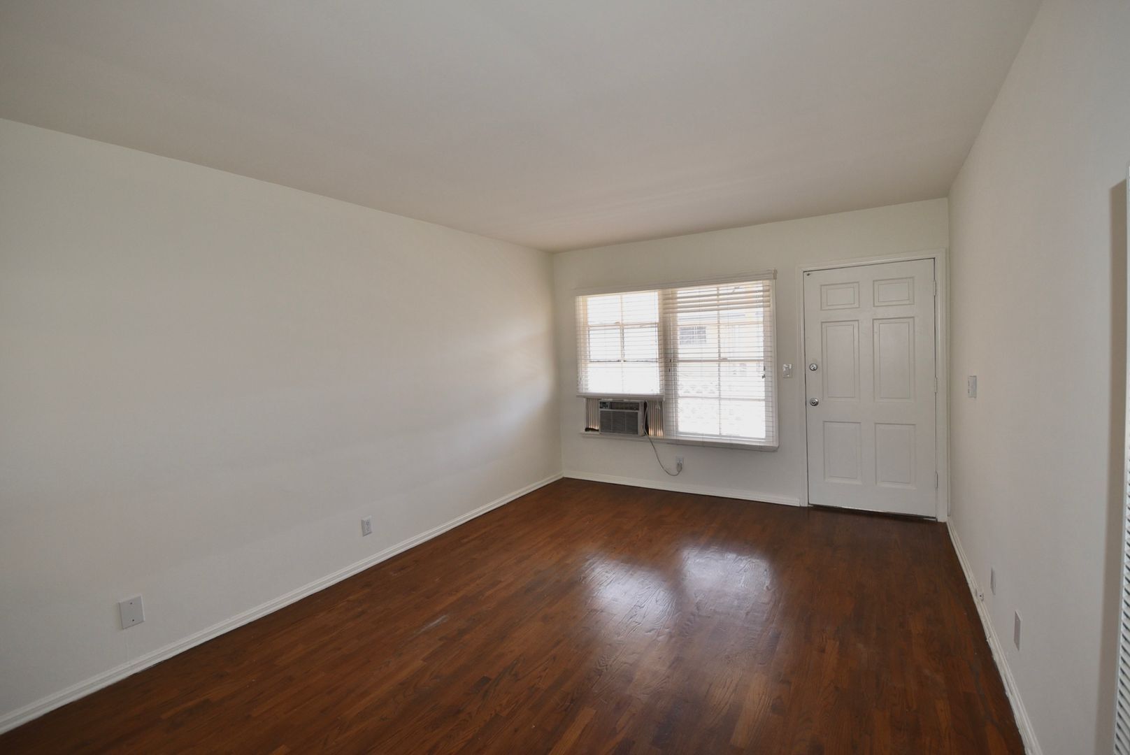 Building Photo - 4658 Colfax Ave
