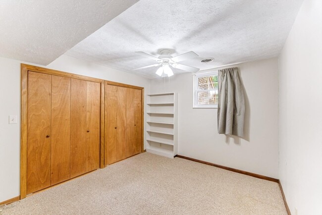 Building Photo - 9528 Gulf Park Dr