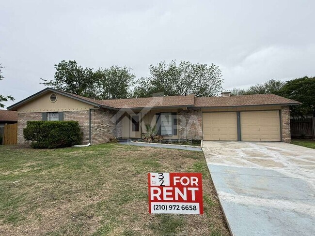Building Photo - 5419 Lk Grv Dr