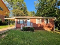 Building Photo - 2884 Meadowview Dr SE