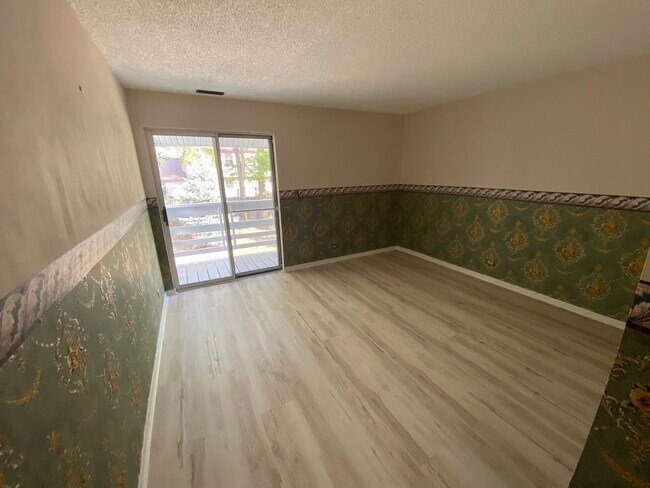 Building Photo - 1283 Ranchview Ct