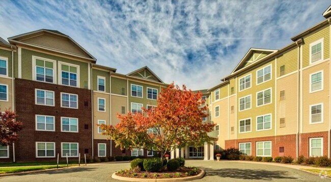 Building Photo - The Grand Richmond at Brook Run