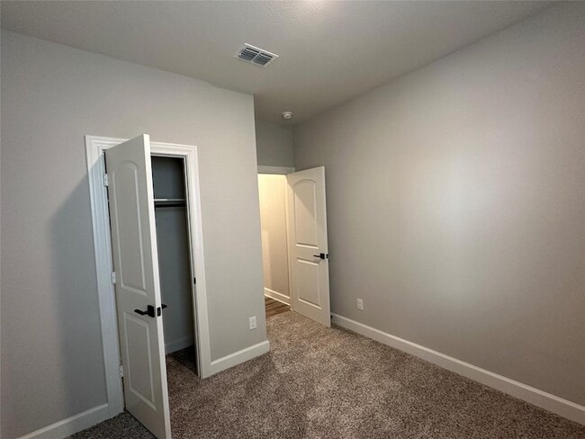 Building Photo - 808 Boyer Ct