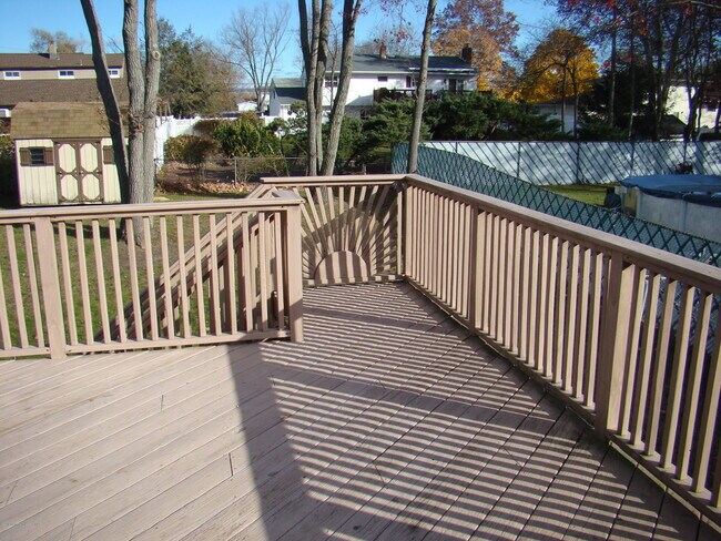 Building Photo - 30 Brunswick Dr