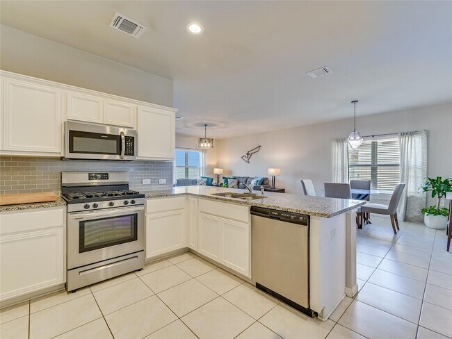 Building Photo - 6712 Bishop Pass