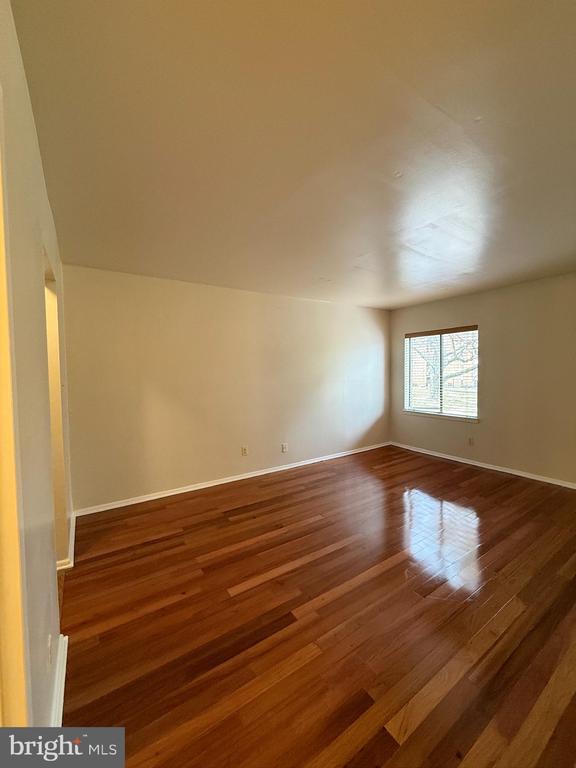 Building Photo - 11214 Cherry Hill Rd