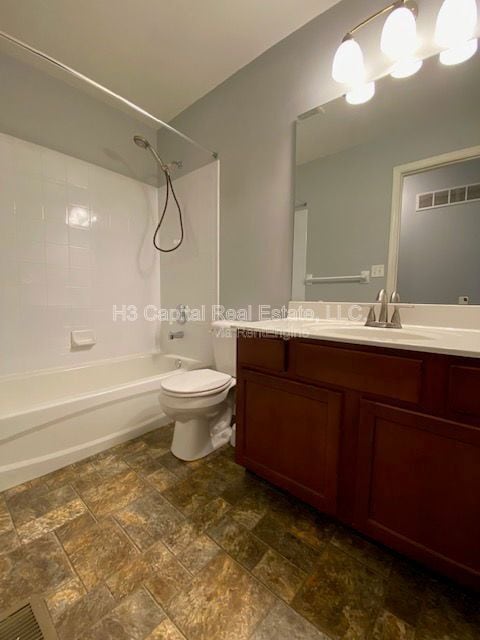 Building Photo - 2640 Cheyenne Wells Dr