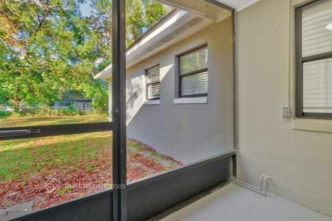Building Photo - 6727 Calvados Ave