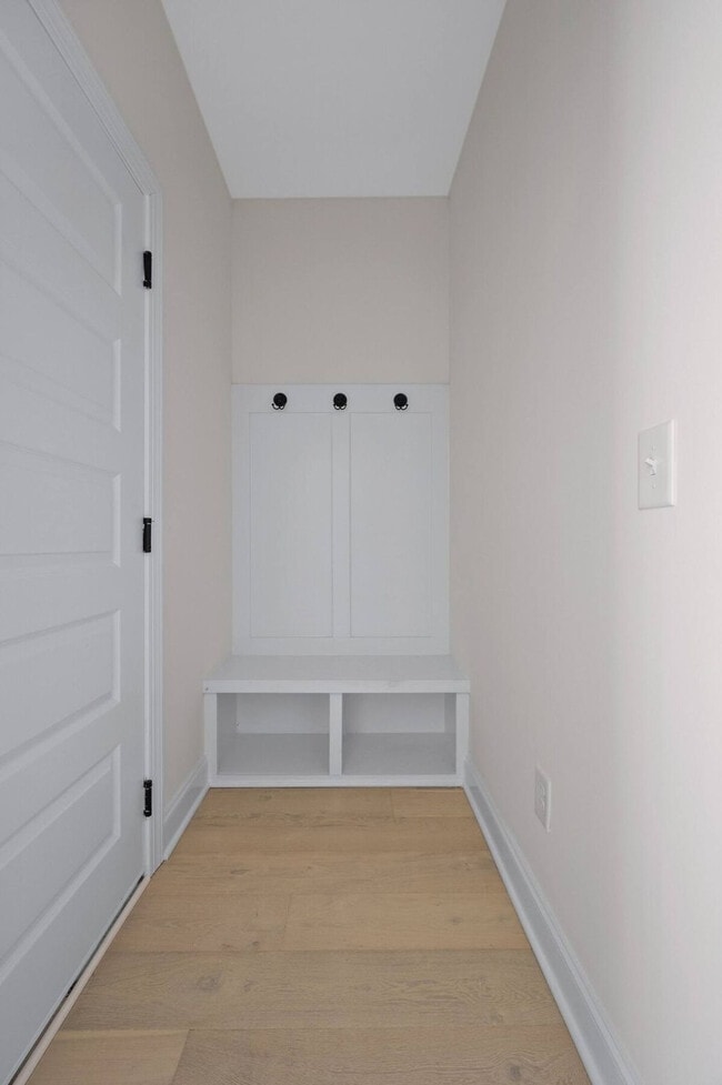 Building Photo - 3319 Old Hickory Blvd