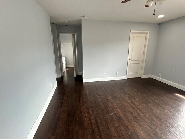Building Photo - 3538 Foxchase Dr