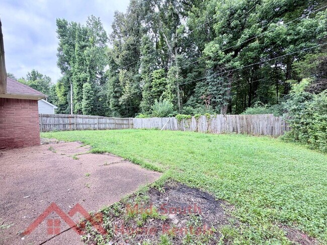 Building Photo - 4473 Cleopatra Cove N