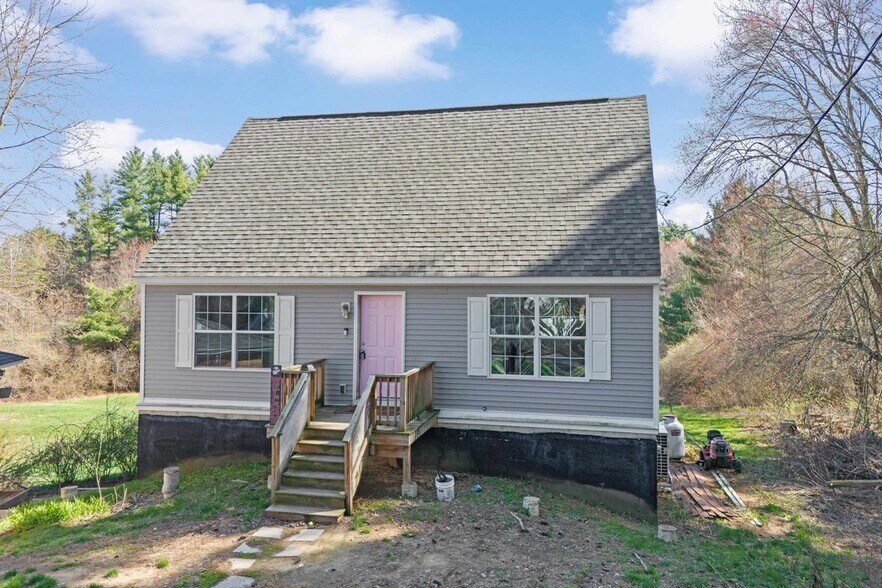 Building Photo - 7 Pheasant