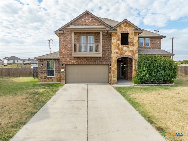 Primary Photo - 3302 Lorne Dr