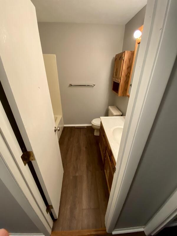 Building Photo - 2013 S 5th St