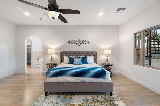 Building Photo - 36648 N 27th Ave