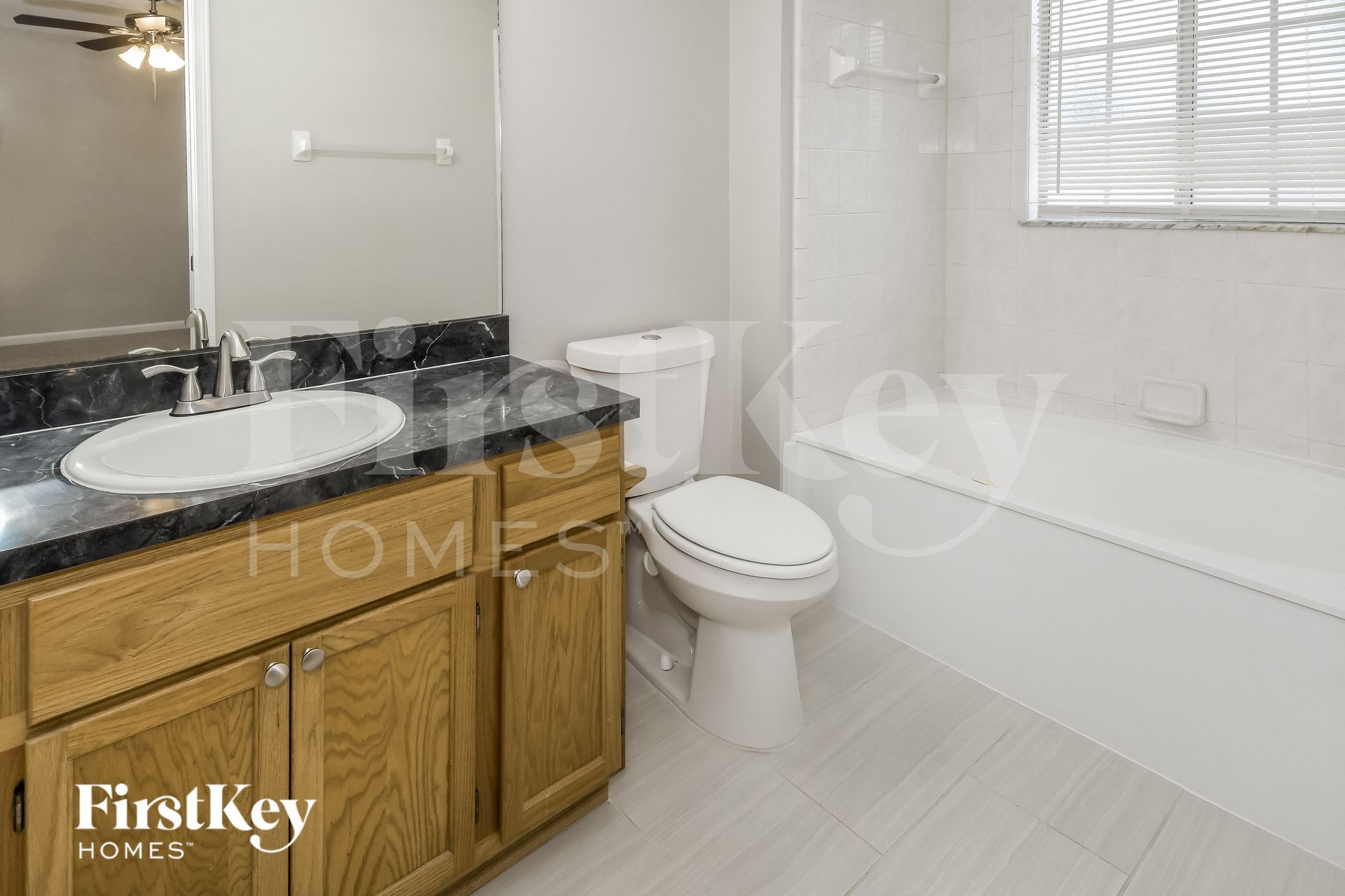 Building Photo - 12621 Ashmore Green Dr