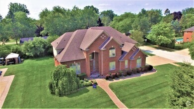 Building Photo - 6901 Dakota Dr