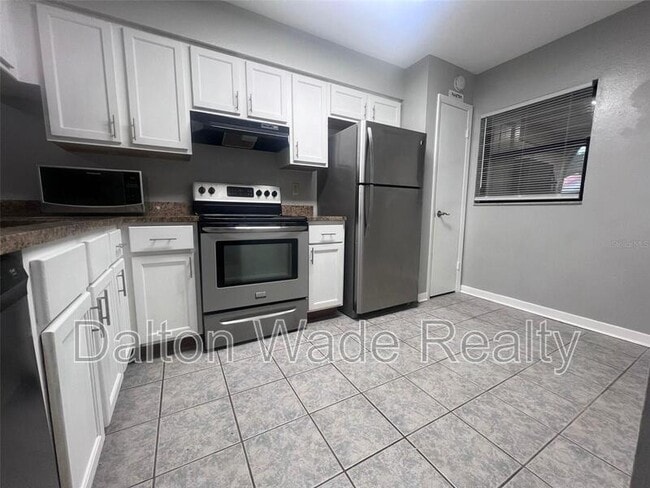 Building Photo - 6330 Bonnie Bay Cir N