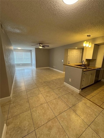 Building Photo - 5144 Conroy Rd