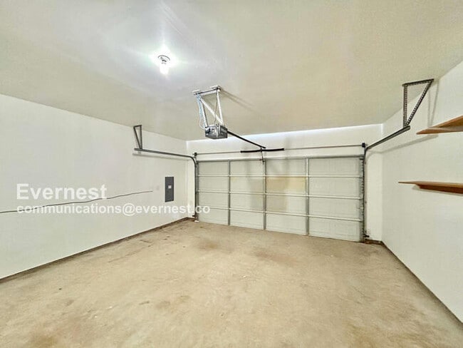 Building Photo - 8521 Brunswick Dr