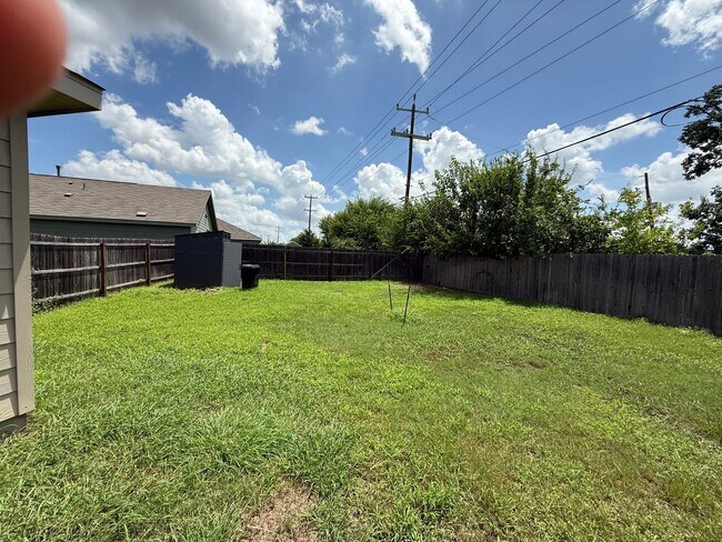 Building Photo - Northwest Crossing