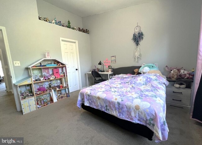 Building Photo - 8819 Blue Royale Ln