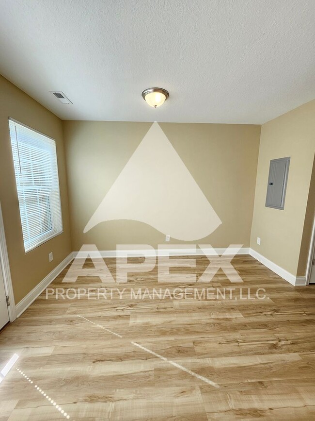 Building Photo - AVALON TOWNHOMES – BRAND NEW 2 Bd/2.5 Ba T...