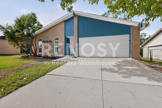 Building Photo - Carrollton GEM Ready For Move-in  ****Rent Concession - 2nd Month Free****