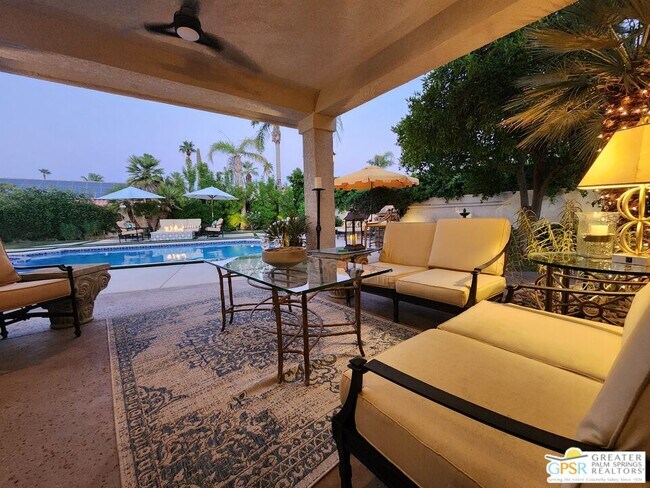 Building Photo - 36660 Palm Ct