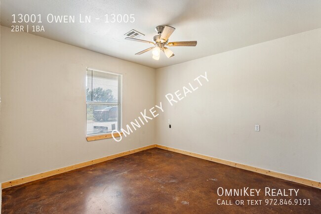 Building Photo - 13001 Owen Ln