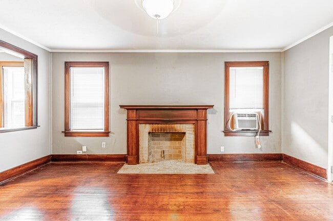 Building Photo - 1 Bed 1 Bath apartment in Okc close to Plaza District!