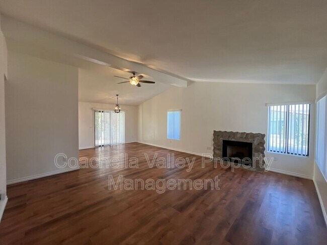 Building Photo - 40641 Schafer Pl