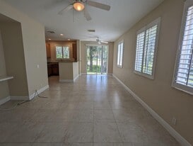 Building Photo - 3189 Laurel Ridge Cir