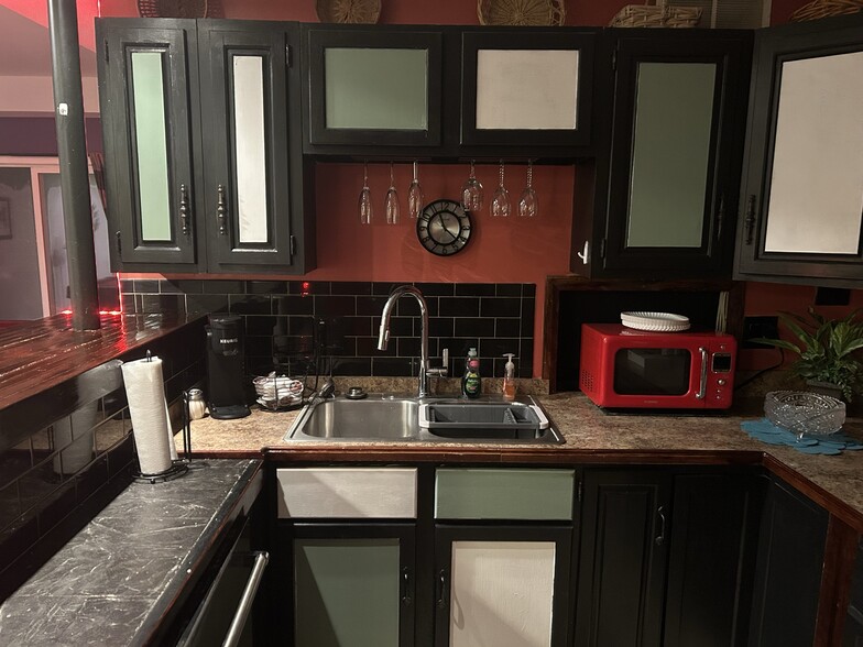 Building Photo - 2517 Dipper Ln