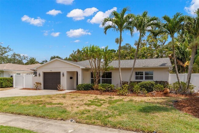 Primary Photo - 731 Alda Way NE
