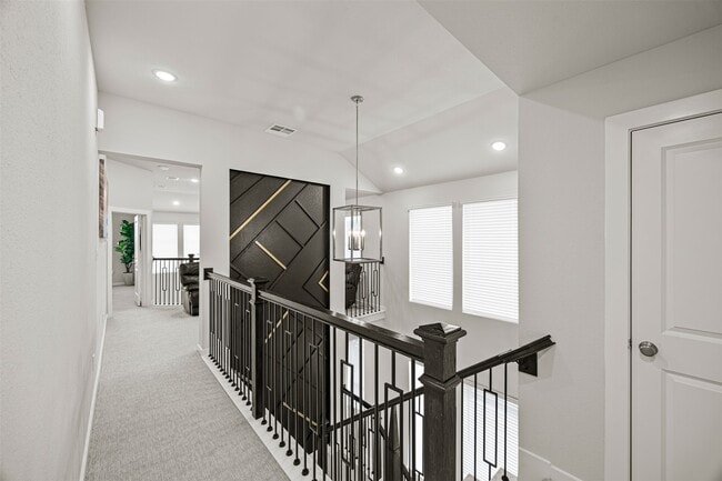 Building Photo - 16631 Lake Austin St