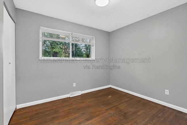 Building Photo - 9993 Fox Hall Ct