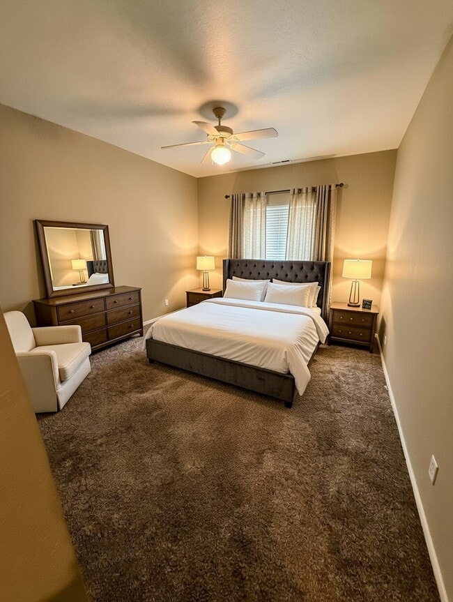 Building Photo - 19 W Soap Creek Trail