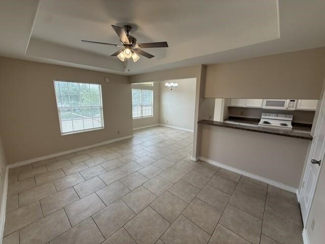 Building Photo - 2720 Camelot Dr