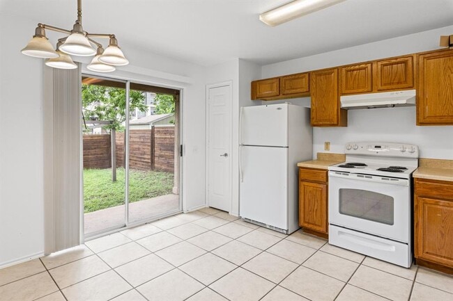 Building Photo - 1509 Coriander Dr