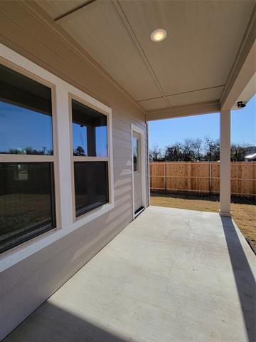 Building Photo - 129 Canales Cir