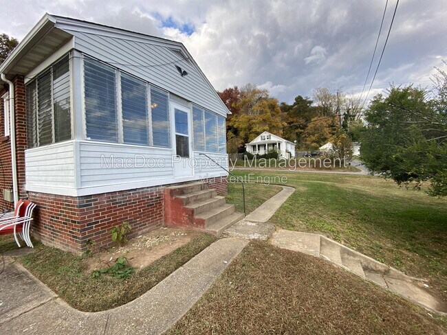 Building Photo - 181 Truslow Rd