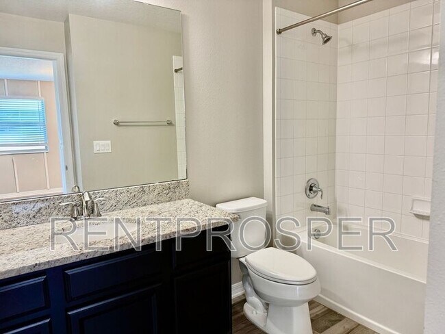 Building Photo - 1175 Flowing Tide Dr