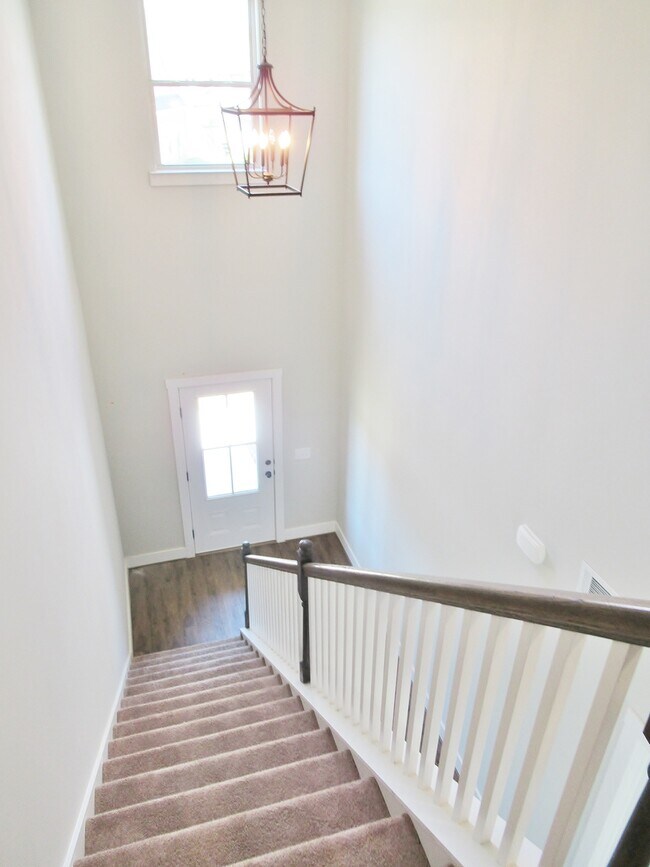 Building Photo - Beautiful Home for Rent in McCalla... Available to View with 48 Hour Notice!! Call today!!