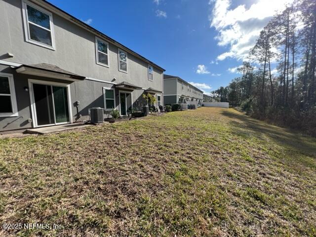 Building Photo - 726 Servia Dr